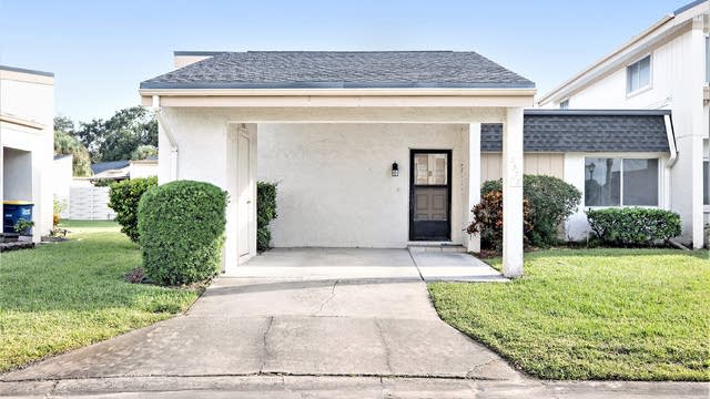 Photo 1 of 17 - 2578 Forest Run Ct, Clearwater, FL 33761