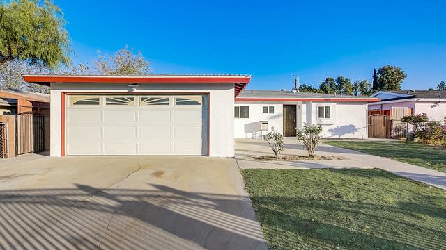 Photo 1 of 37 - 18535 Andrada Dr, Rowland Heights, CA 91748