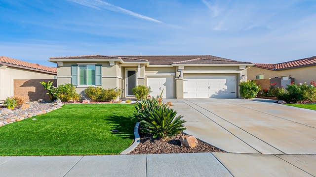 Photo 1 of 26 - 31410 Partridgeberry Dr, Winchester, CA 92596