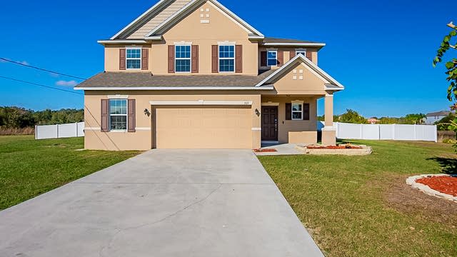 Photo 1 of 28 - 209 Tifton St, Winter Haven, FL 33880