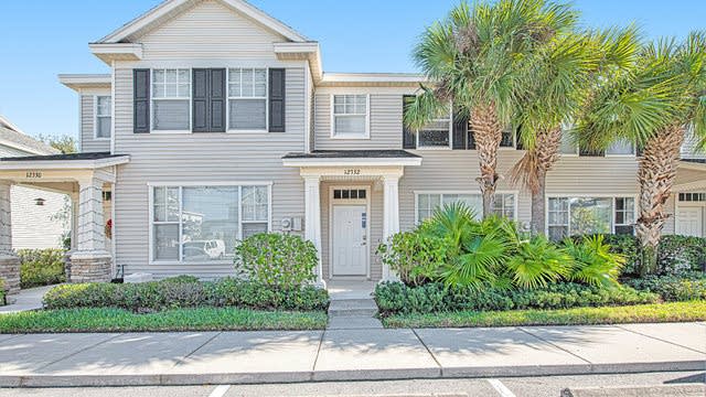 Photo 1 of 16 - 12332 Country White Cir, Tampa, FL 33635