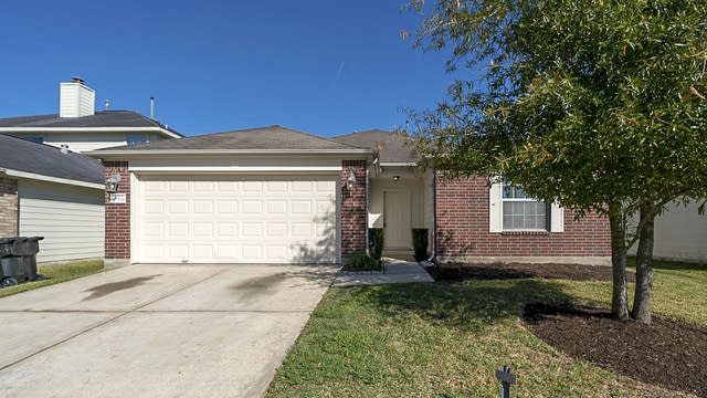 Photo 1 of 27 - 21514 Trilby Way, Humble, TX 77338